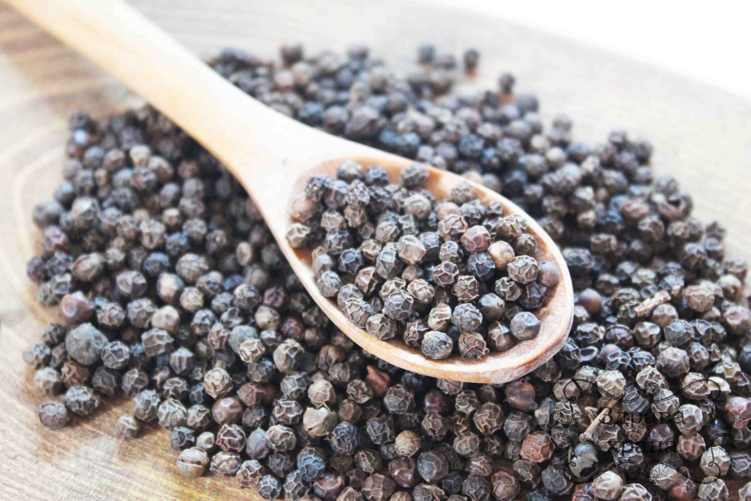 Biber crni zrno - rinfuz Biber crni zrno - rinfuz